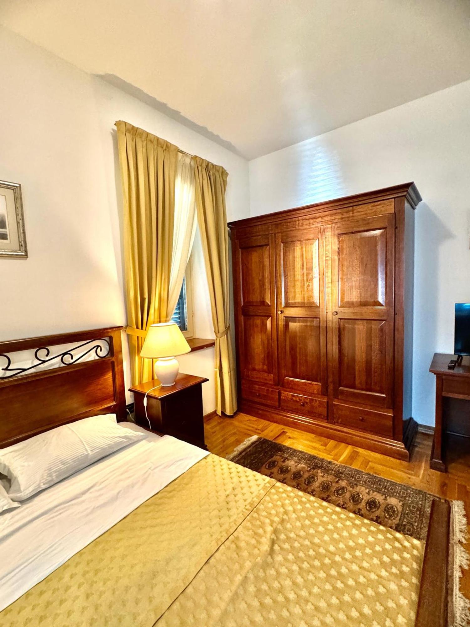 Villa Rava Hotel & Restaurant Ngoại thất bức ảnh