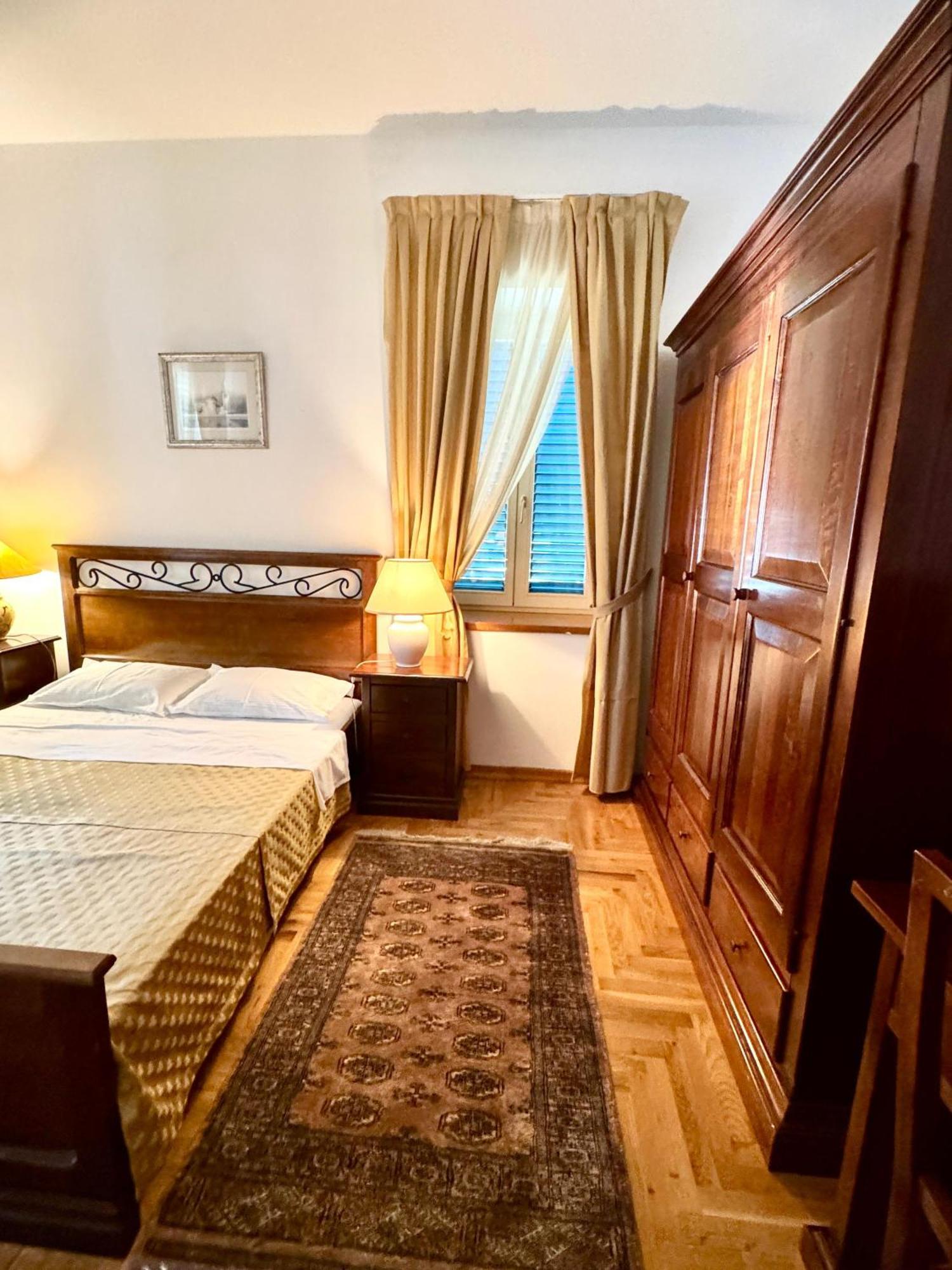 Villa Rava Hotel & Restaurant Ngoại thất bức ảnh