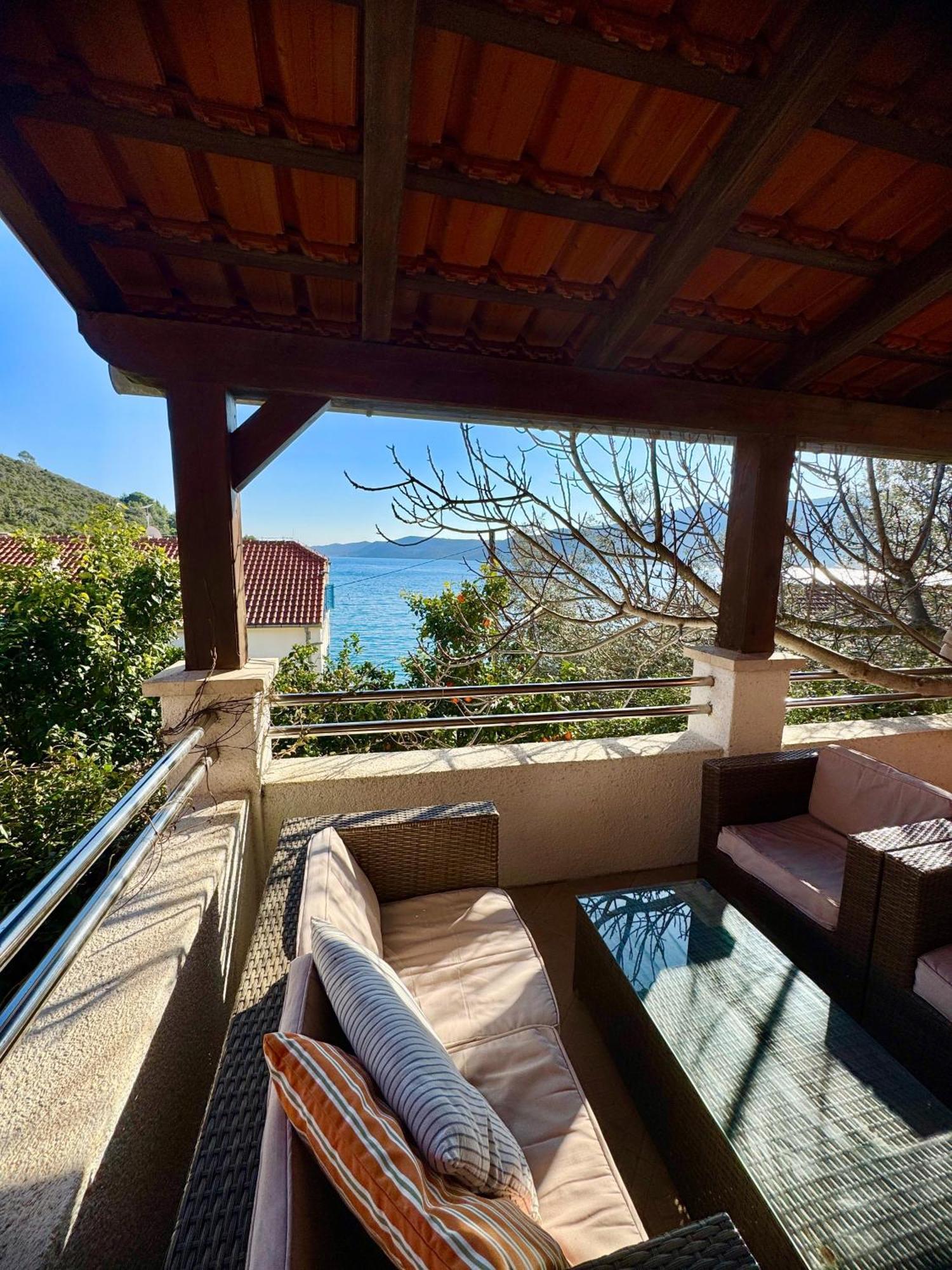 Villa Rava Hotel & Restaurant Ngoại thất bức ảnh