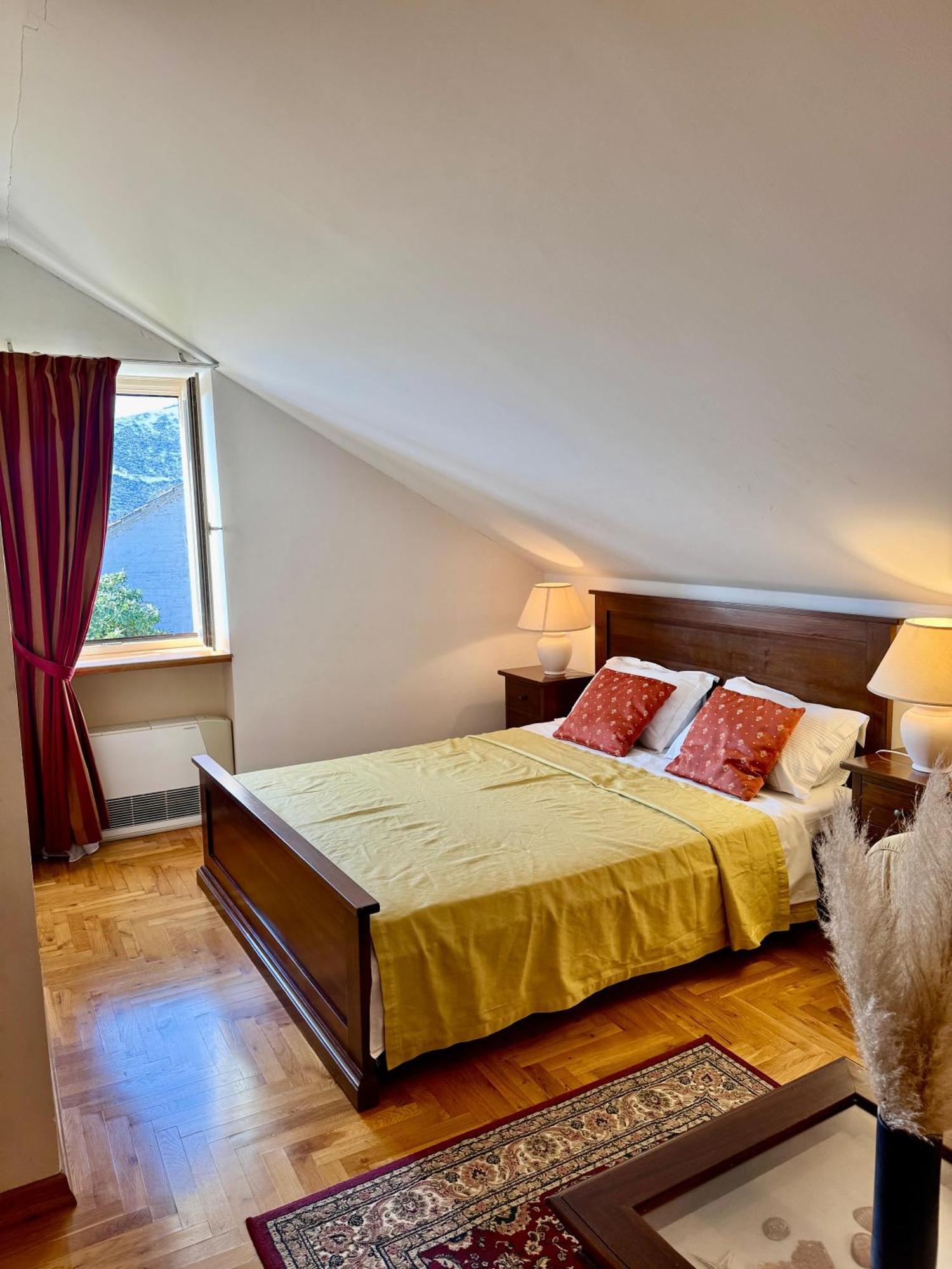 Villa Rava Hotel & Restaurant Ngoại thất bức ảnh